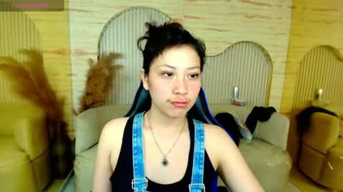 Valentina online show from 05/13/26, 03:04