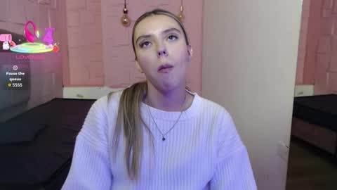 Snapshot of valentina_red18 chatting on 02/13/26, 06:26 Valentina online show from 02/13/26, 06:26