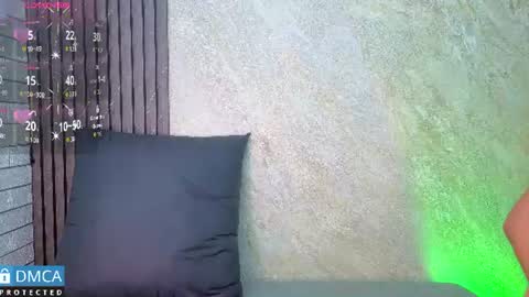valentinaa_07 online show from 06/19/26, 07:50