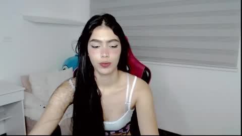 Valentina  online show from 05/11/26, 01:11