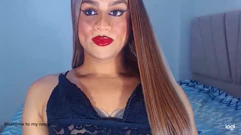 Snapshot of valentinaxxxdoll chatting on 01/08/26, 07:05 VALENTINA online show from 01/08/26, 07:05