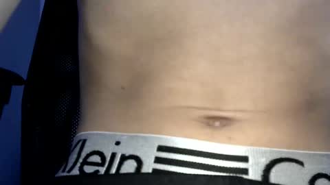 Snapshot of valentinaysamuel chatting on 02/06/26, 09:40 Samuel online show from 02/06/26, 09:40