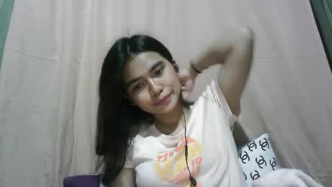 Snapshot of valentine_64 chatting on 06/01/26, 05:58 Valentine online show from 06/01/26, 05:58