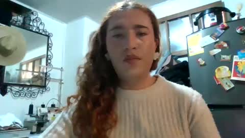 Snapshot of valentine_xo chatting on 03/04/25, 02:38 Val online show from 03/04/25, 02:38