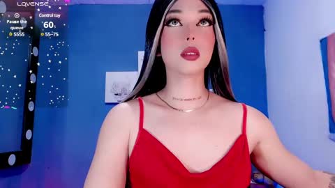 Snapshot of valentinne_marian chatting on 01/13/25, 02:07 Marian online show from 01/13/25, 02:07