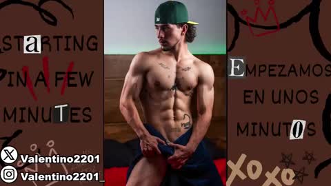 valentino online show from 03/04/25, 09:11