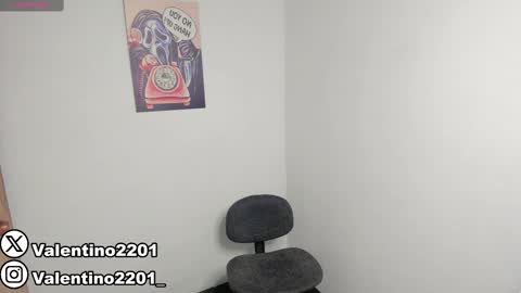 valentino online show from 03/06/25, 01:05