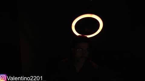 Snapshot of valentino_2201 chatting on 03/25/26, 08:31 Valentino - 15 OFF valentino2201 online show from 03/25/26, 08:31