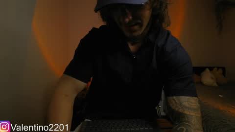 Valentino - 15 OFF valentino2201 online show from 04/03/26, 01:58