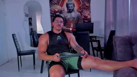    online show from 12/03/25, 08:40