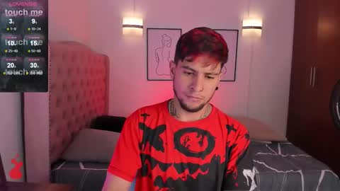 Snapshot of valentinoo_10 chatting on 01/18/26, 08:01 Manuel online show from 01/18/26, 08:01