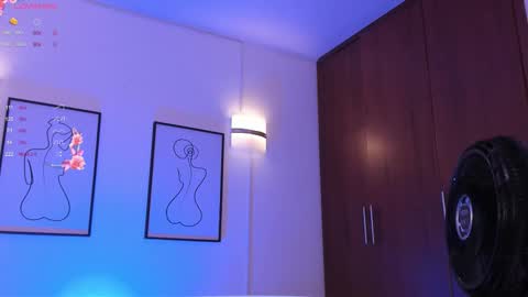 Snapshot of valentinoo_10 chatting on 02/13/26, 02:40 Manuel online show from 02/13/26, 02:40