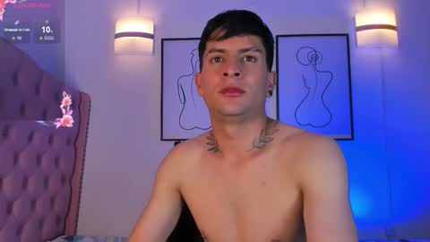 Snapshot of valentinoo_10 chatting on 03/10/26, 10:48 Manuel online show from 03/10/26, 10:48