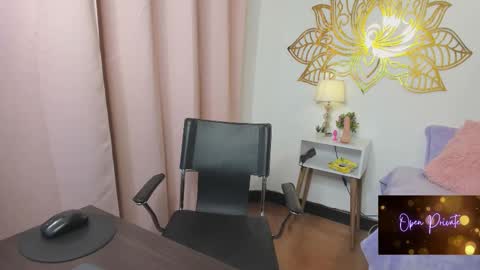 Valery And Daniel online show from 11/06/25, 01:39