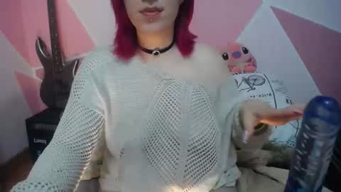 Snapshot of valeri_cove chatting on 03/07/25, 08:02 Valeri Cove online show from 03/07/25, 08:02