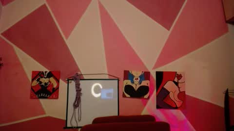 Snapshot of valeri_cove chatting on 04/23/26, 03:30 Valeri Cove online show from 04/23/26, 03:30