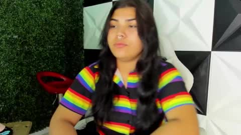 valeri_harpers4 online show from 11/16/25, 01:44