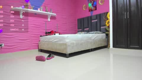 Snapshot of valeri_hurtado chatting on 03/06/25, 02:19 Valeria online show from 03/06/25, 02:19