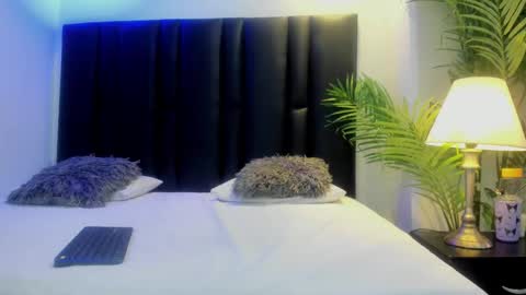 valeri_tafur online show from 11/22/25, 11:09