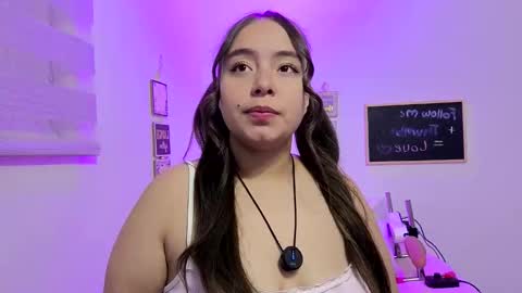 Snapshot of valeria_cherry chatting on 05/12/26, 05:04 valeria online show from 05/12/26, 05:04