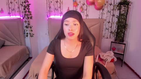 valeria online show from 05/13/26, 07:33