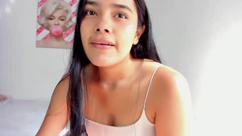 Snapshot of valeria_miller69 chatting on 05/01/26, 01:37 valeria_miller69 online show from 05/01/26, 01:37