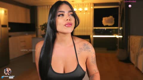 Snapshot of valeria_orozco chatting on 12/07/24, 11:23 valeria_orozco online show from 12/07/24, 11:23