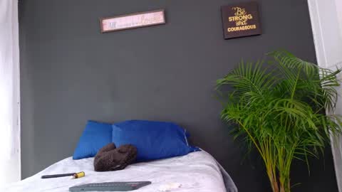 valeriaa cruz online show from 05/03/26, 01:39