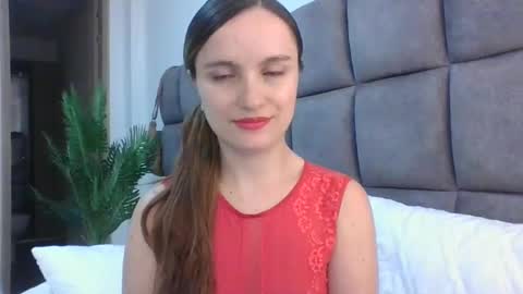 Snapshot of valeriafrannco chatting on 02/04/25, 03:44 valeriafrannco online show from 02/04/25, 03:44