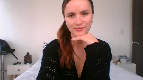valeriafrannco online show from 05/06/26, 09:31