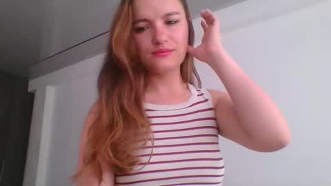 valeriafrannco online show from 05/11/26, 02:56