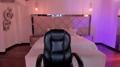 Valeria online show from 11/14/25, 05:06