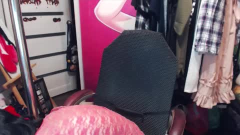 Snapshot of valeriaxkiss chatting on 01/10/25, 08:59 ValeriaXKiss online show from 01/10/25, 08:59