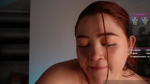 Snapshot of valerie07 chatting on 12/16/24, 07:15 valerie07 online show from 12/16/24, 07:15