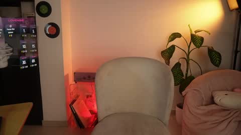 Snapshot of valerie07 chatting on 05/22/26, 03:35 valerie07 online show from 05/22/26, 03:35