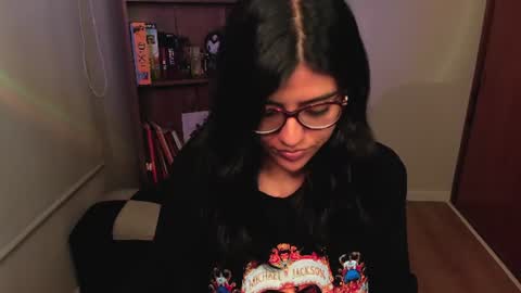 Snapshot of valerie__sky chatting on 07/14/26, 01:41 Val online show from 07/14/26, 01:41