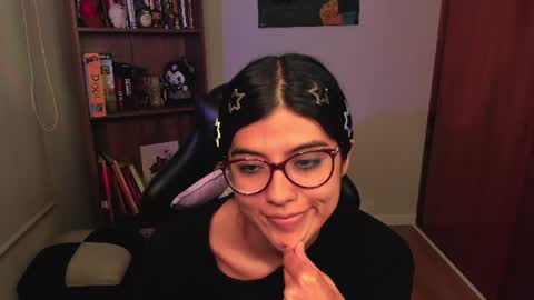 Snapshot of valerie__sky chatting on 07/14/26, 02:05 Val online show from 07/14/26, 02:05
