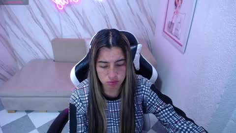 Snapshot of valerie_b chatting on 02/09/25, 03:00 valerie_b online show from 02/09/25, 03:00