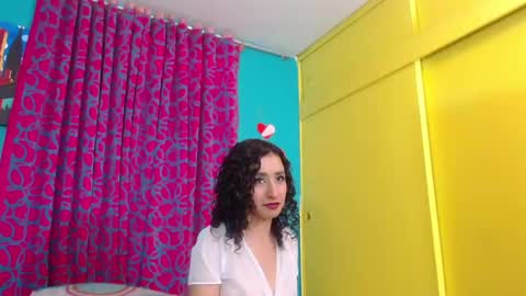 vale online show from 02/21/25, 04:59