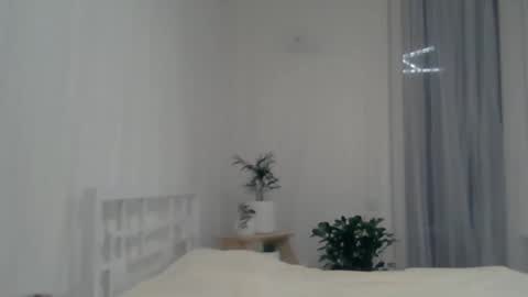 Snapshot of valerie_rose777 chatting on 12/01/24, 06:41 valerie_rose777 online show from 12/01/24, 06:41