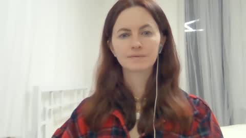 Snapshot of valerie_rose777 chatting on 12/20/24, 07:07 valerie_rose777 online show from 12/20/24, 07:07