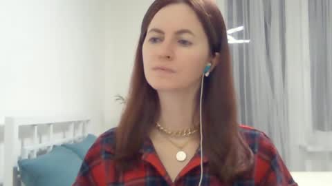 Snapshot of valerie_rose777 chatting on 01/12/25, 07:31 valerie_rose777 online show from 01/12/25, 07:31