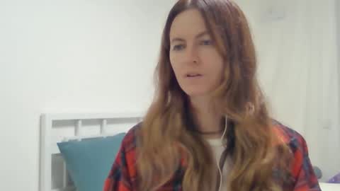 Snapshot of valerie_rose777 chatting on 11/09/25, 07:56 valerie_rose777 online show from 11/09/25, 07:56