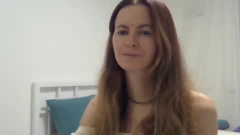 Snapshot of valerie_rose777 chatting on 11/10/25, 08:30 valerie_rose777 online show from 11/10/25, 08:30