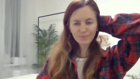 Snapshot of valerie_rose777 chatting on 12/04/25, 08:50 valerie_rose777 online show from 12/04/25, 08:50