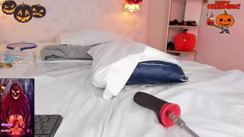 Valerie online show from 10/08/25, 10:07