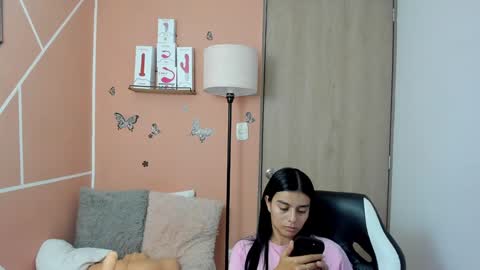 Juli C online show from 01/30/25, 10:08