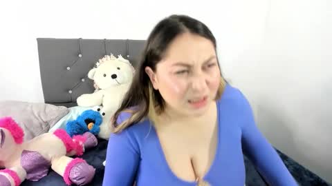 Snapshot of valeriia_vv chatting on 02/16/26, 12:18 Luna online show from 02/16/26, 12:18