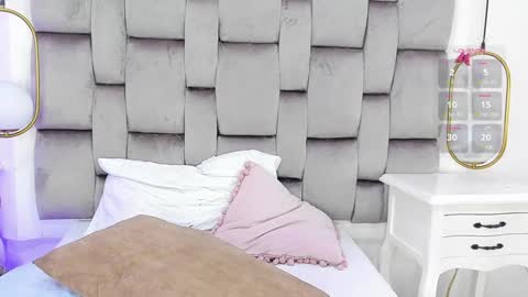 Snapshot of valerith_vega chatting on 01/03/25, 02:40   online show from 01/03/25, 02:40