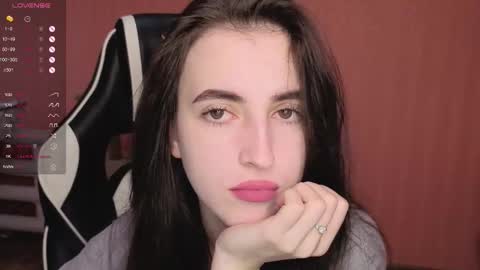 Snapshot of valeritiio chatting on 09/23/25, 01:30 valeritiio online show from 09/23/25, 01:30